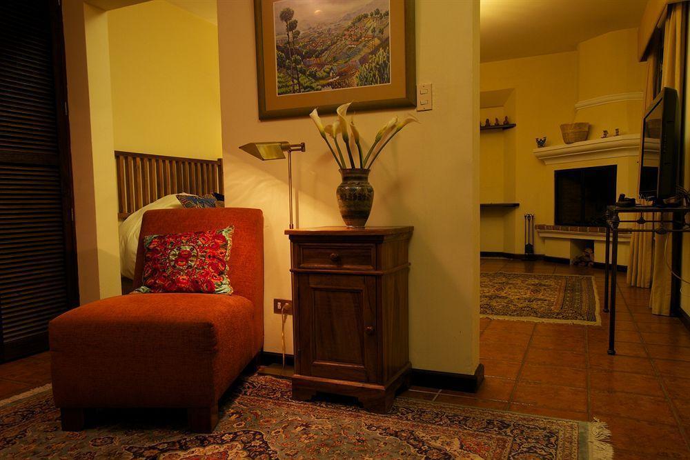 Hotel Sor Juana Antigua Exteriör bild