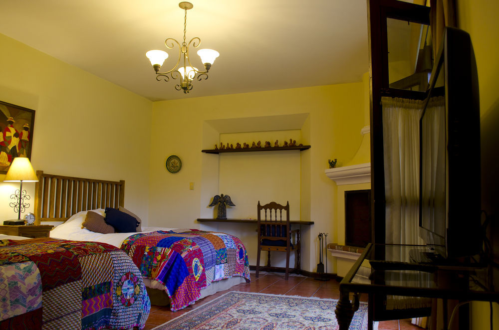 Hotel Sor Juana Antigua Exteriör bild