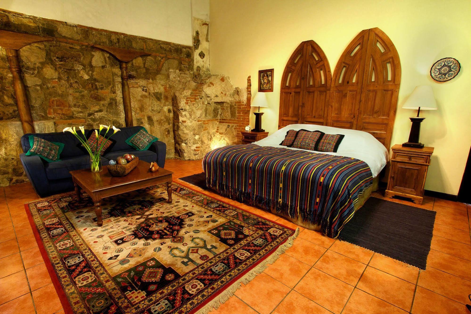 Hotel Sor Juana Antigua Exteriör bild