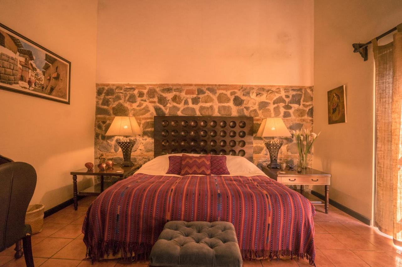 Hotel Sor Juana Antigua Exteriör bild