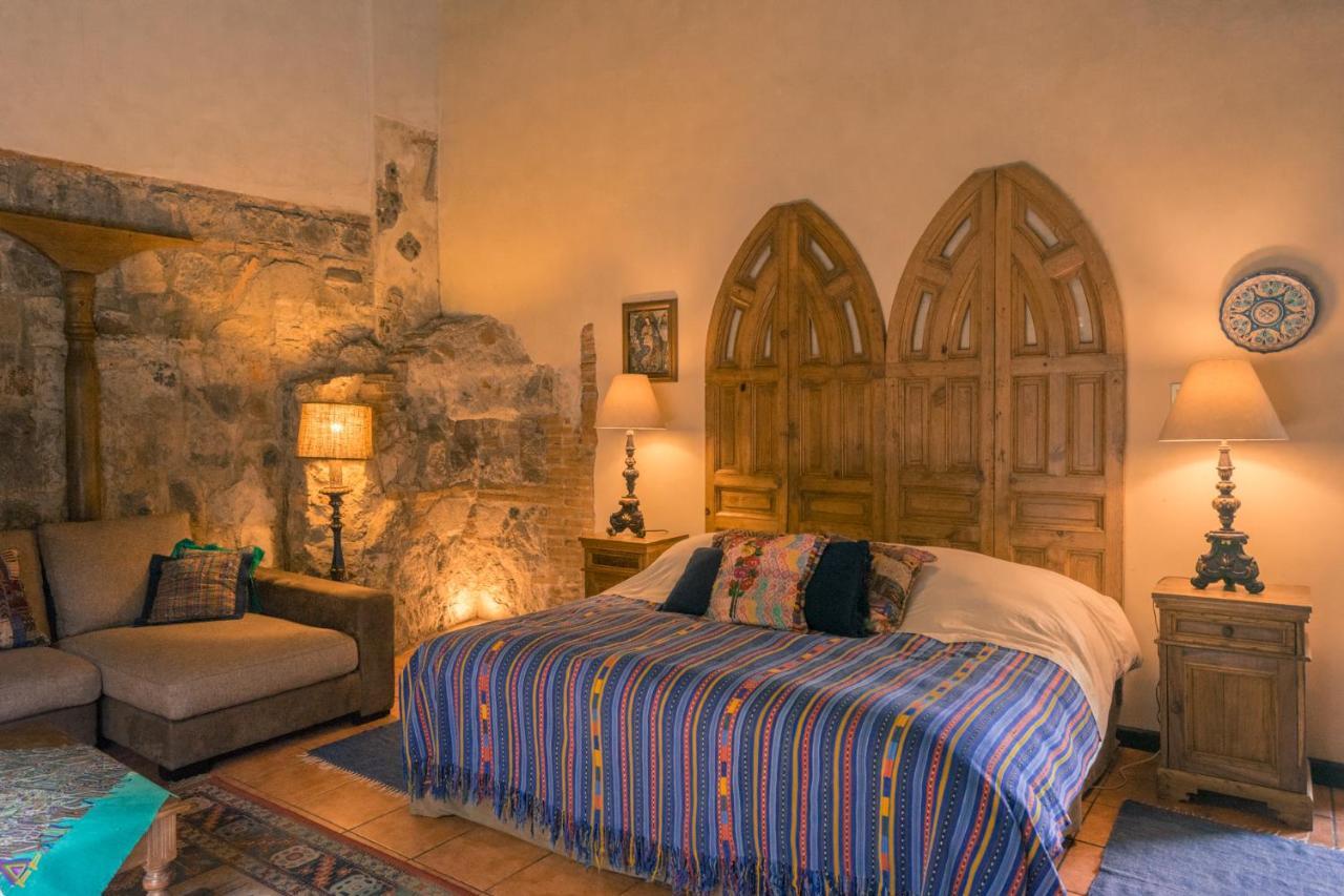 Hotel Sor Juana Antigua Exteriör bild