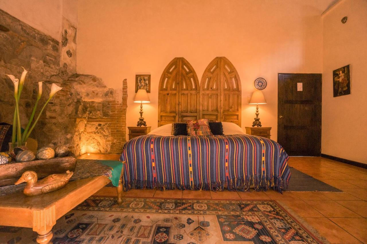Hotel Sor Juana Antigua Exteriör bild