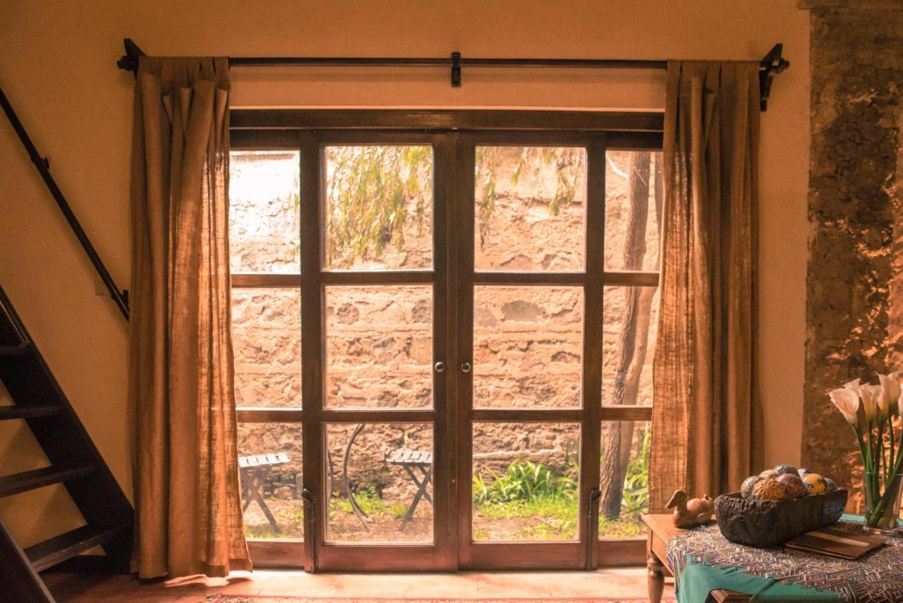 Hotel Sor Juana Antigua Exteriör bild