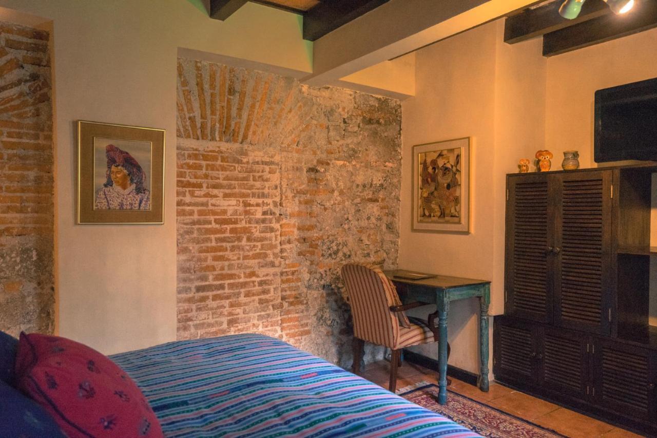 Hotel Sor Juana Antigua Exteriör bild