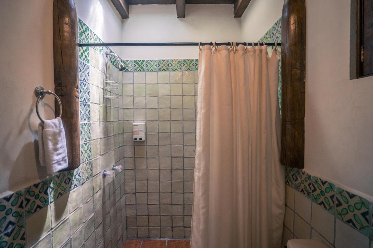Hotel Sor Juana Antigua Exteriör bild