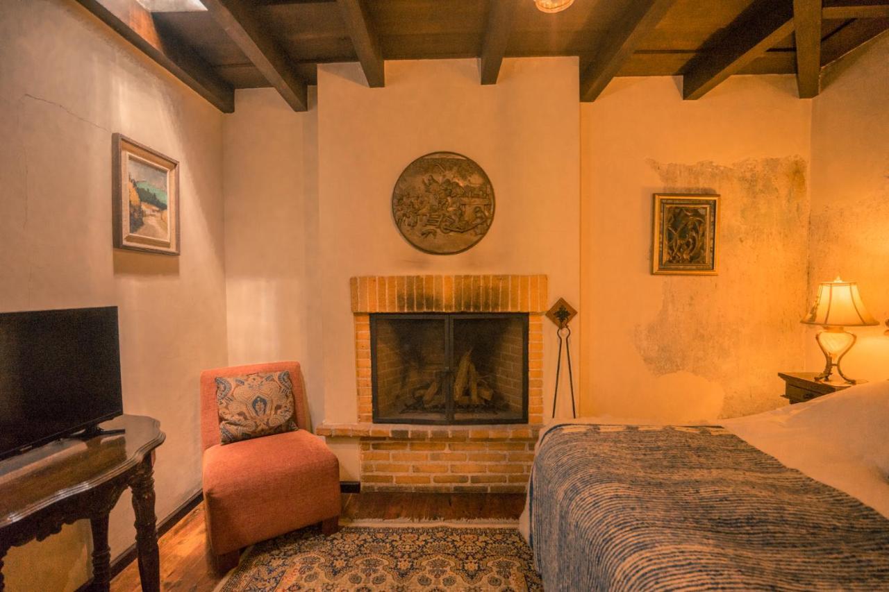 Hotel Sor Juana Antigua Exteriör bild